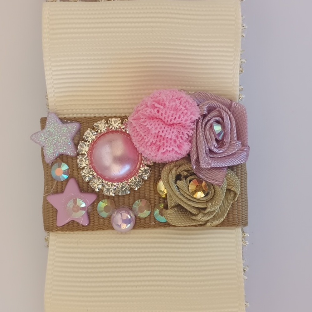 Elegant Cream and Pink Floral Baby Headband ✨🎀 - Picture 2 of 7